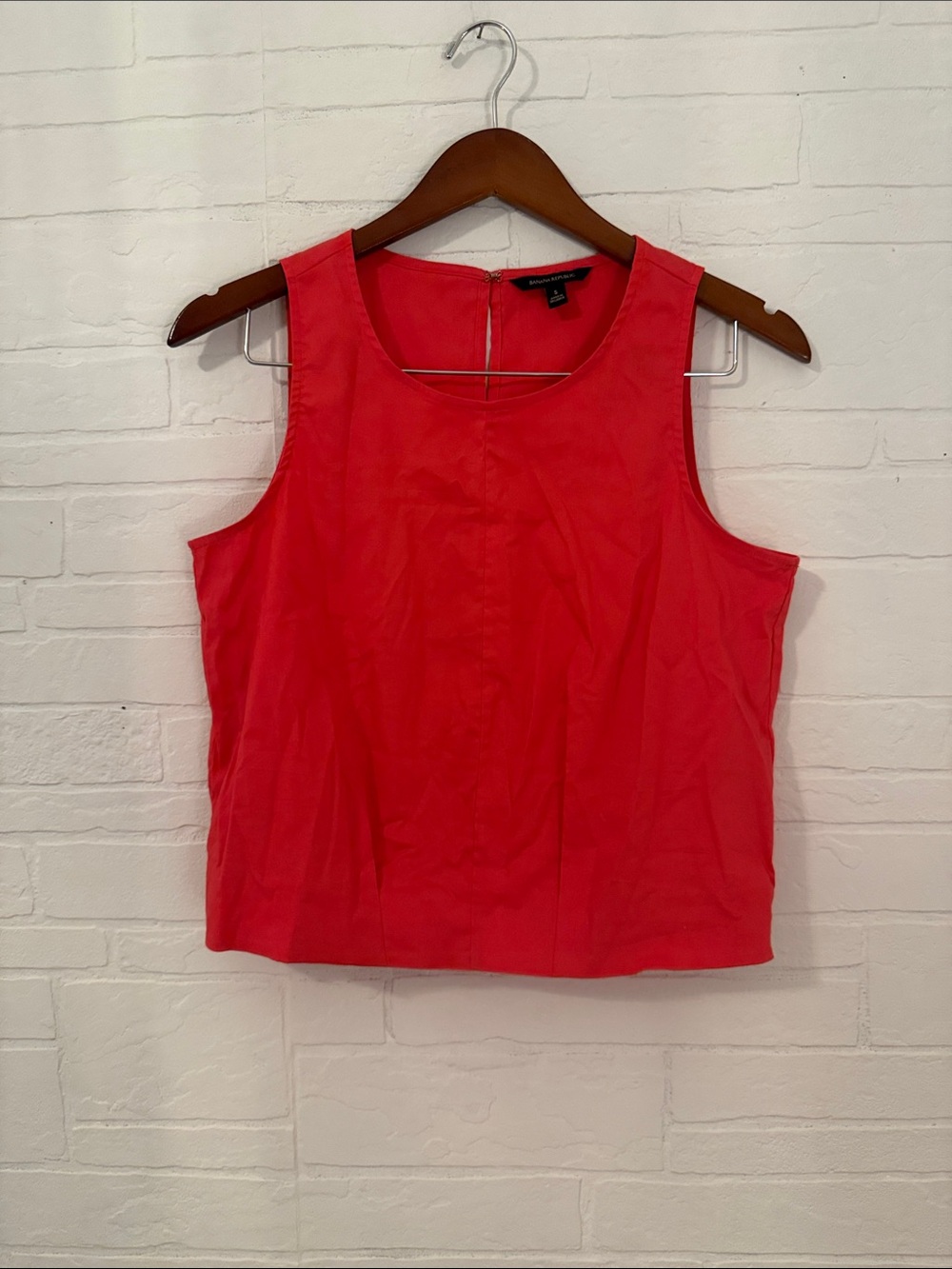 Banana Republic Bright Red Sleeveless Shell Tank